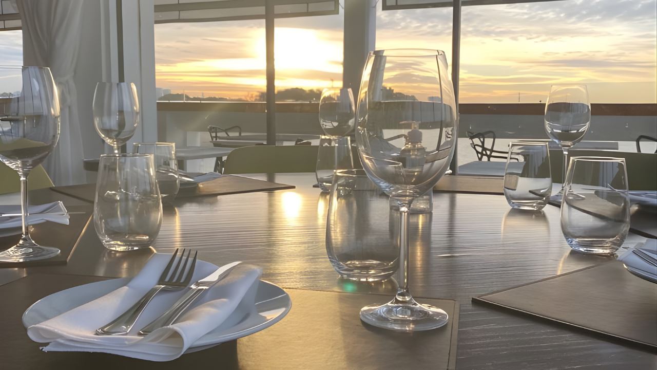 Almuerzo O Cena En El Muelle foto 7