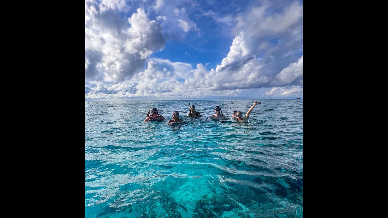 Nascer Do Sol Na Ilha Do Aquário Com Mergulho Livre foto 9