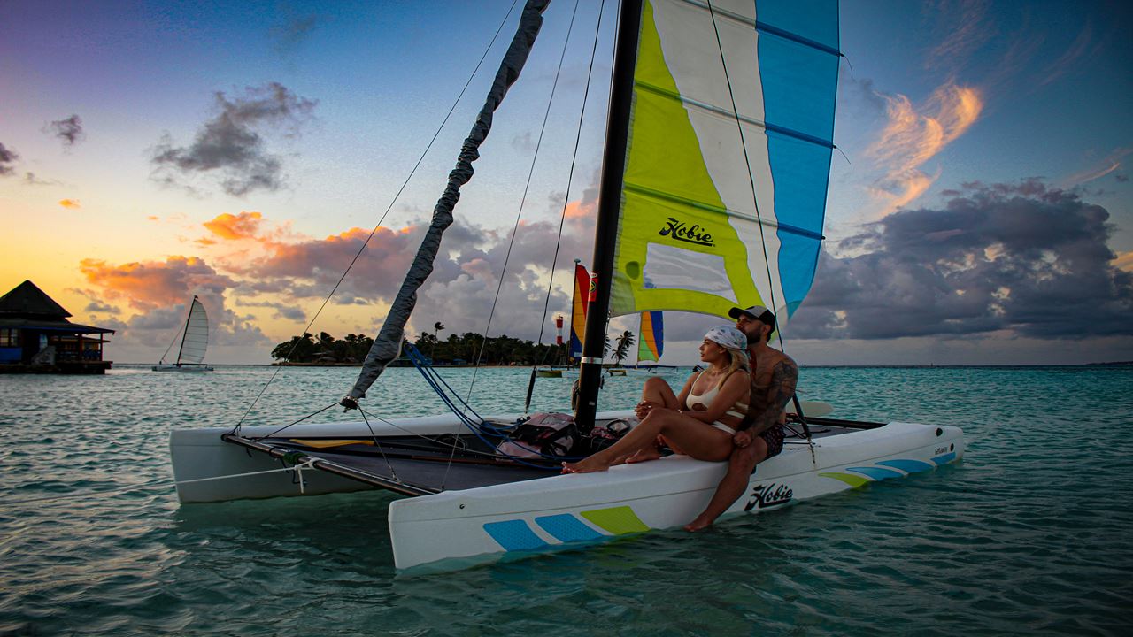 Nascer Do Sol Na Ilha Do Aquário Com Mergulho Livre foto 1