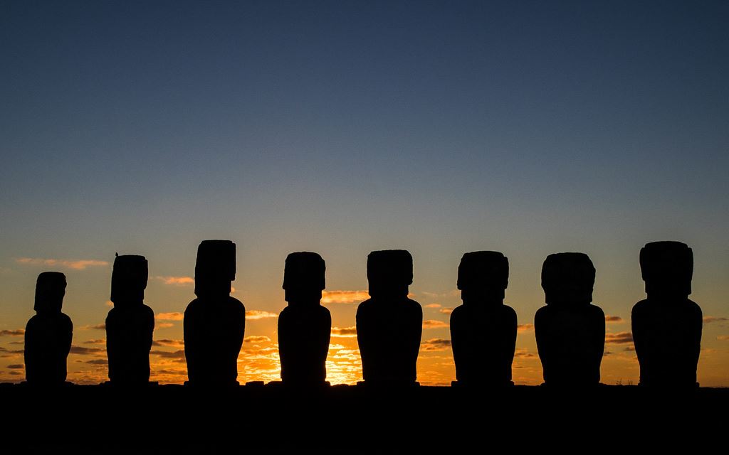 Nascer Do Sol Em Tongariki foto 1