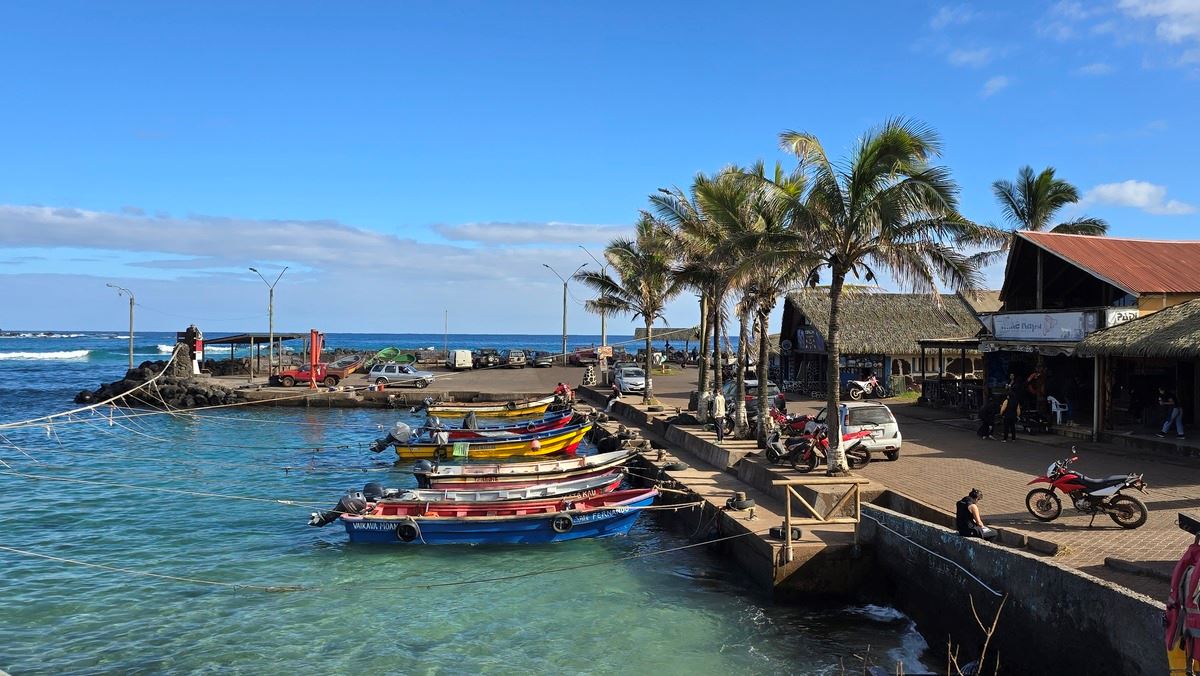Aventura De Buceo En La Costa Exterior De Hanga Roa foto 4