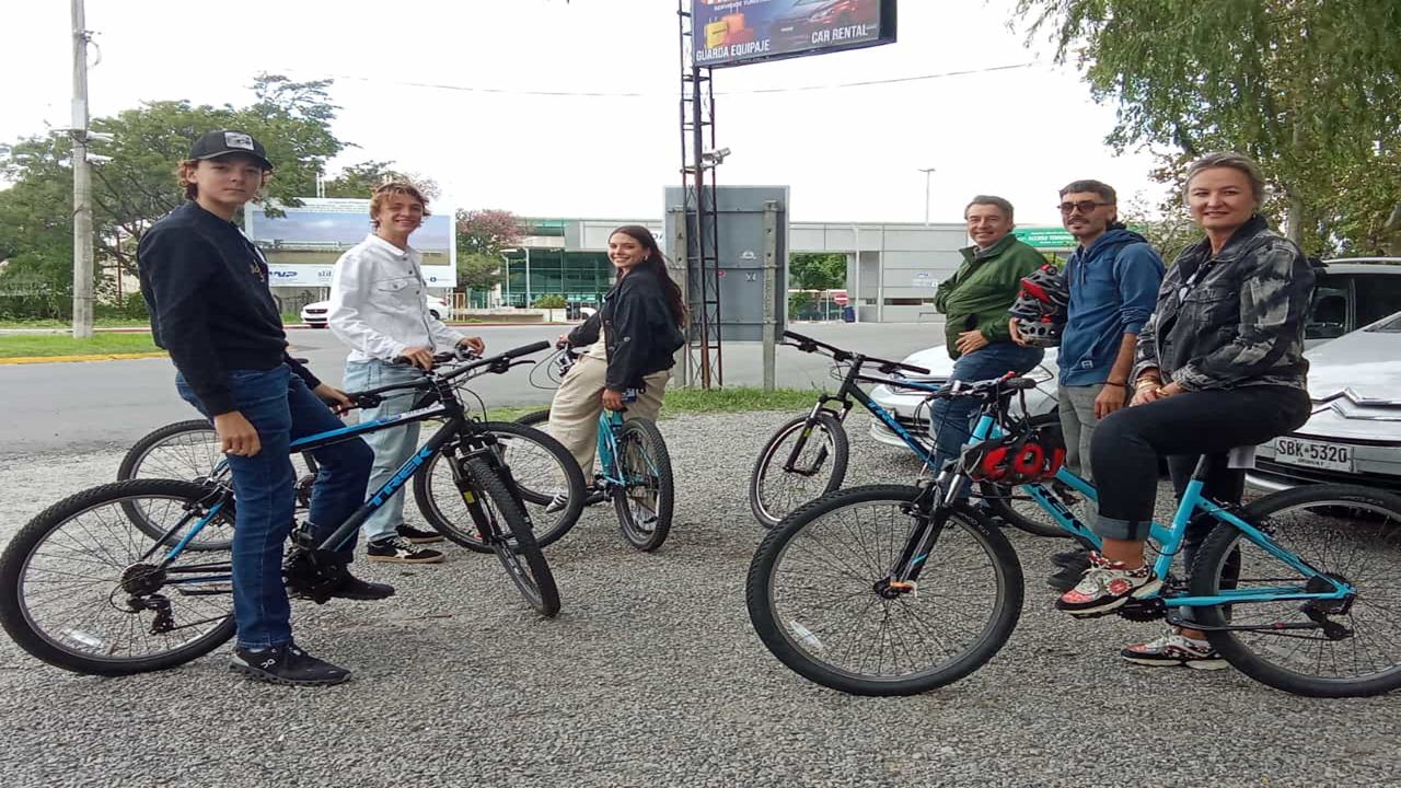 Barrio Histórico, Real De San Carlos Y Playas En Bici foto 3
