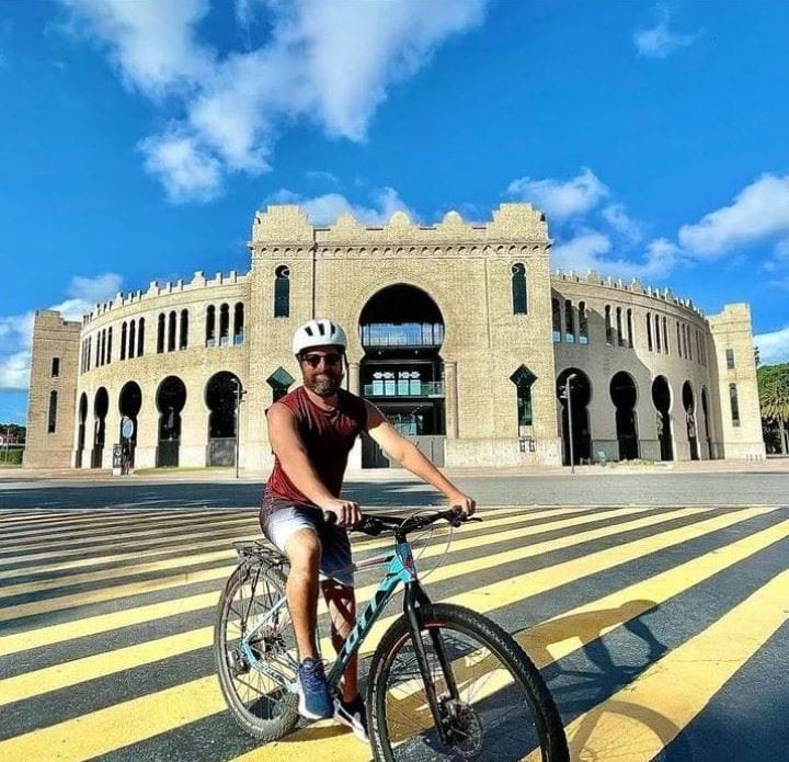 Barrio Histórico, Real De San Carlos Y Playas En Bici foto 4