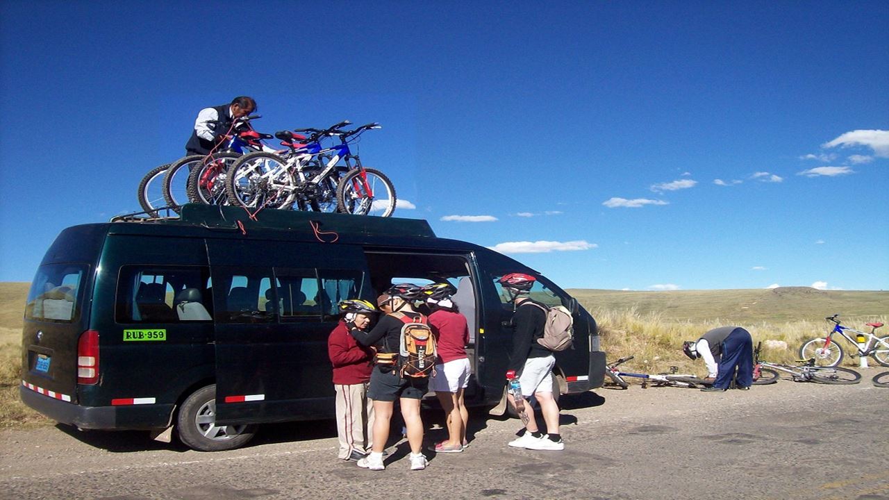 Bicicleta De Montanha No Lago Titicaca foto 3