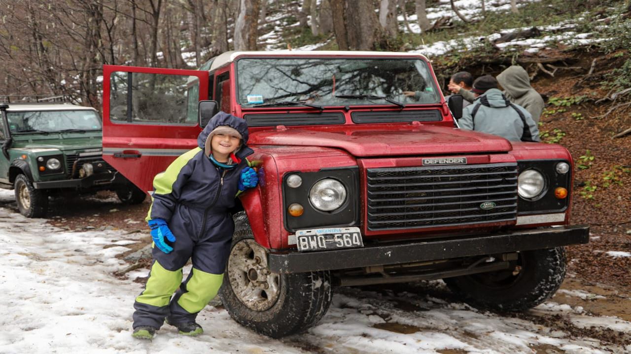 Snowshoeing And Fondue Hike In Cerro Lopez (11)