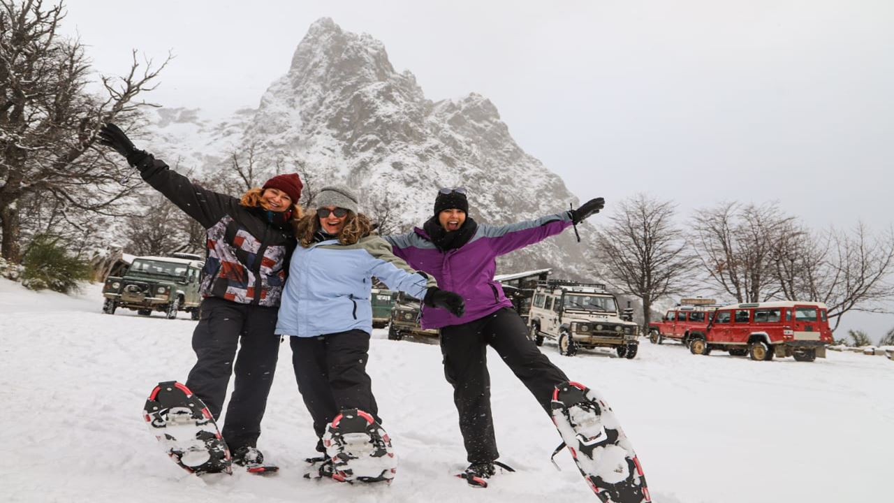 Snowshoeing And Fondue Hike In Cerro Lopez (7)