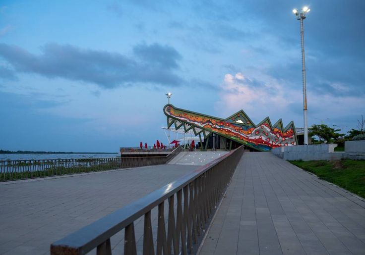 Guided Sunset Walk Along The Magdalena River Boardwalk foto 3