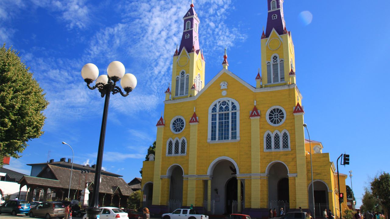 Castro Esencial: Igrejas, Mercados E Palafitos foto 3