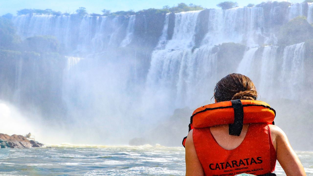 Iguazu Falls Argentine Side With Great Adventure Ride (1)