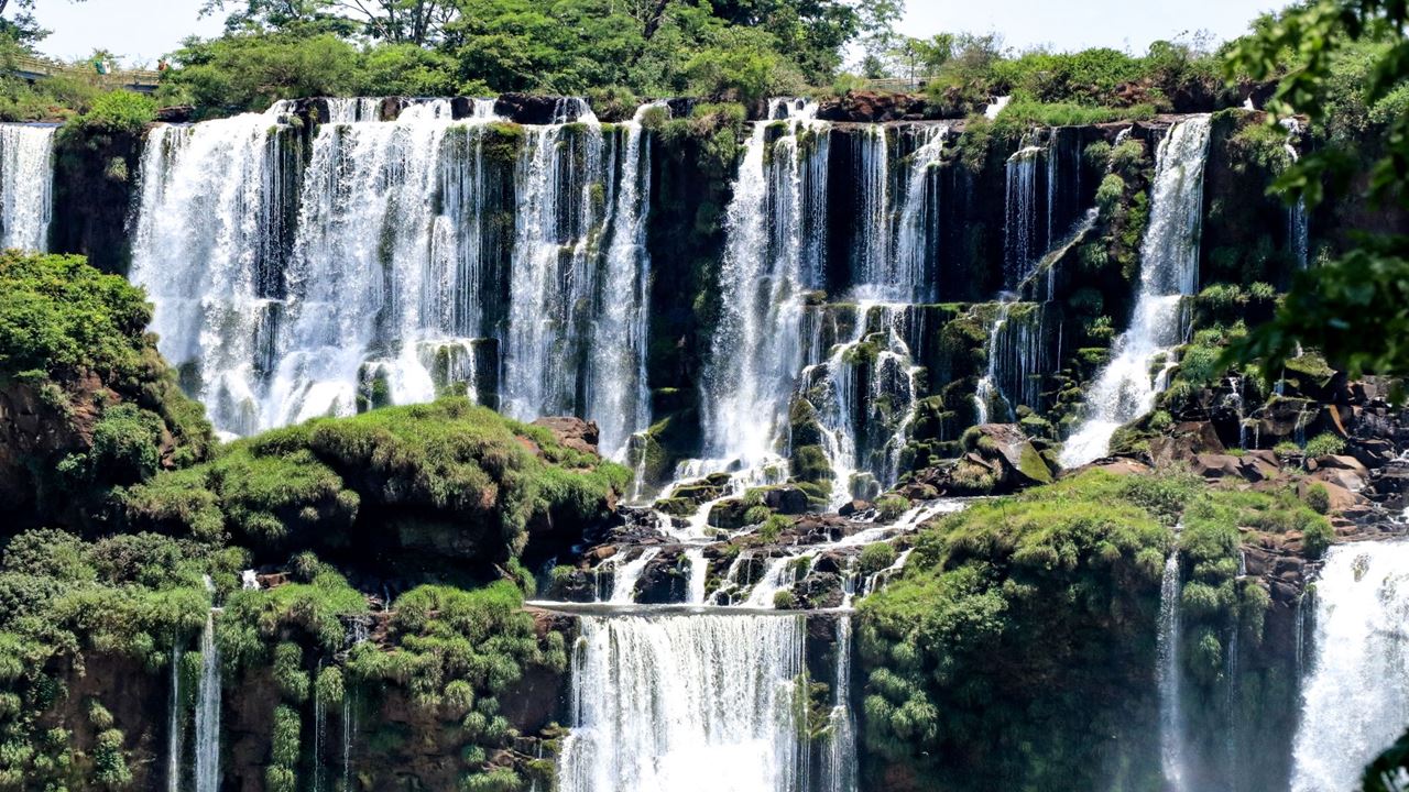 Iguazu Falls Brazilian Side With Bird Park (0)