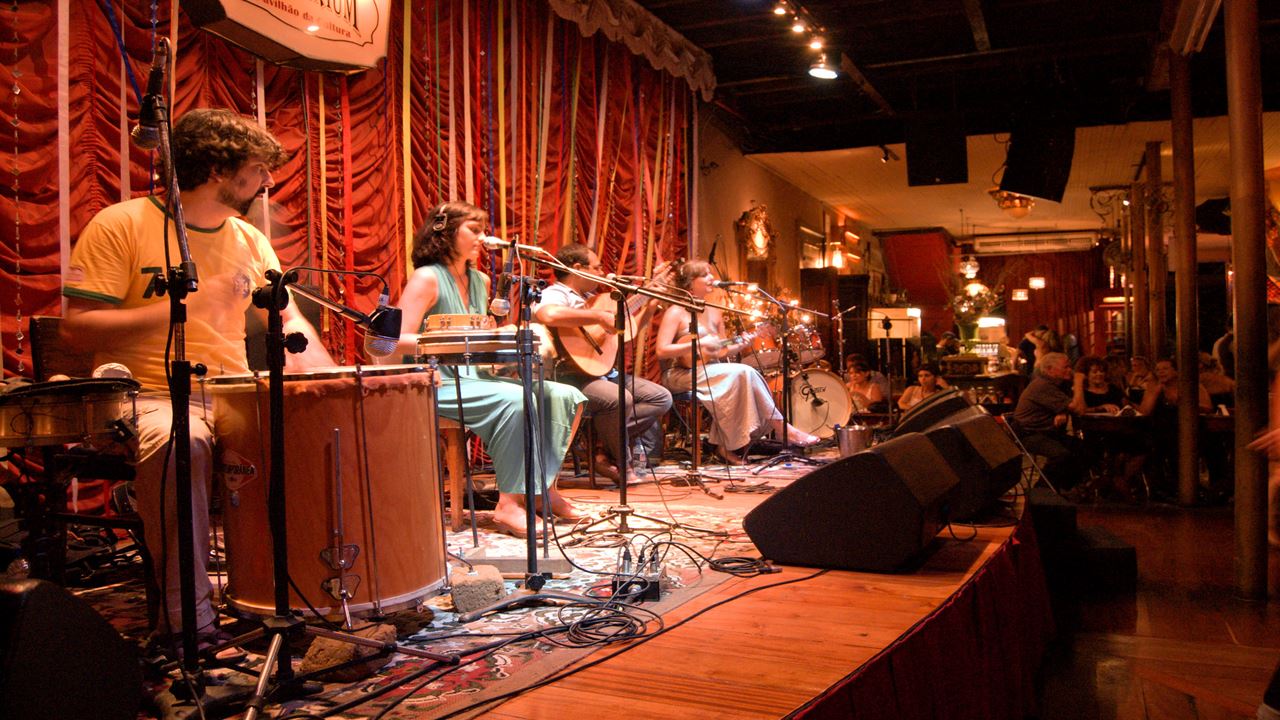 Cena Y Show De Música Brasilera En Rio Scenarium (1)