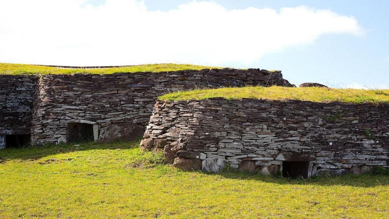Orongo Ceremonial Center foto 7