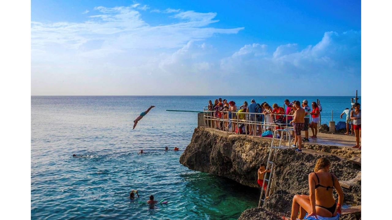 Passeio Pela Cidade foto 3