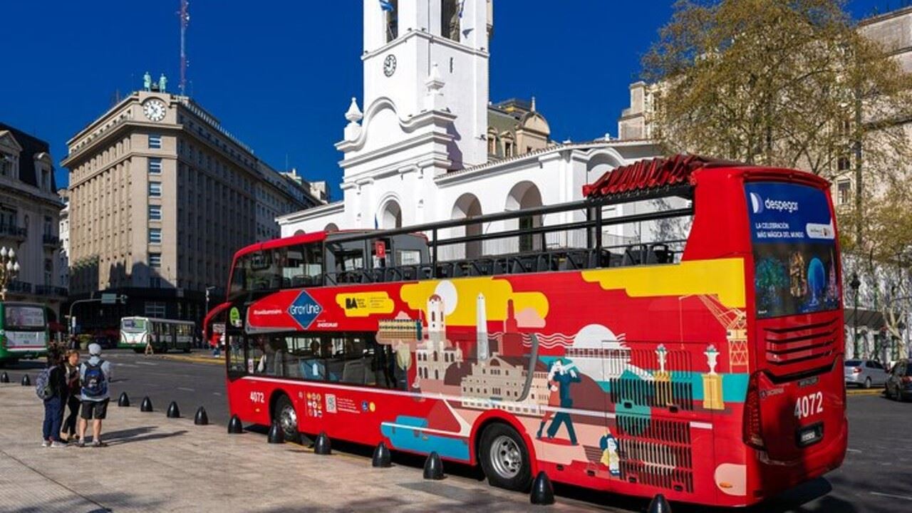 Hop On Hop Off Bus Tour (7)