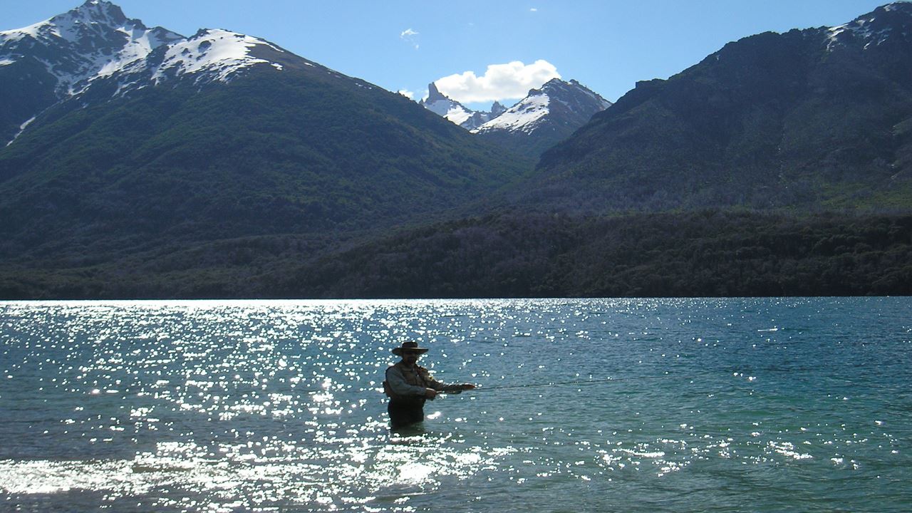 Fishing Day On The Manso River, Hess Lake Or Los Moscos Lake (4)