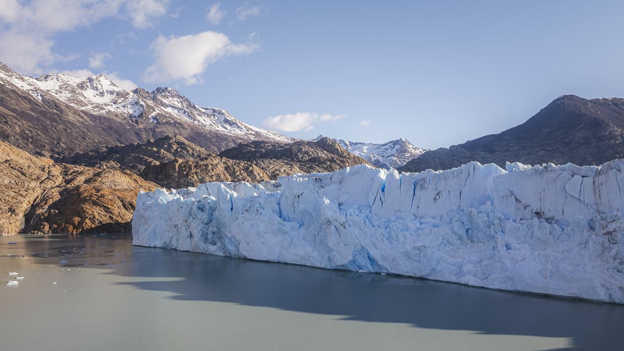 El Chaltén With Navigation On Lake Viedma (1)
