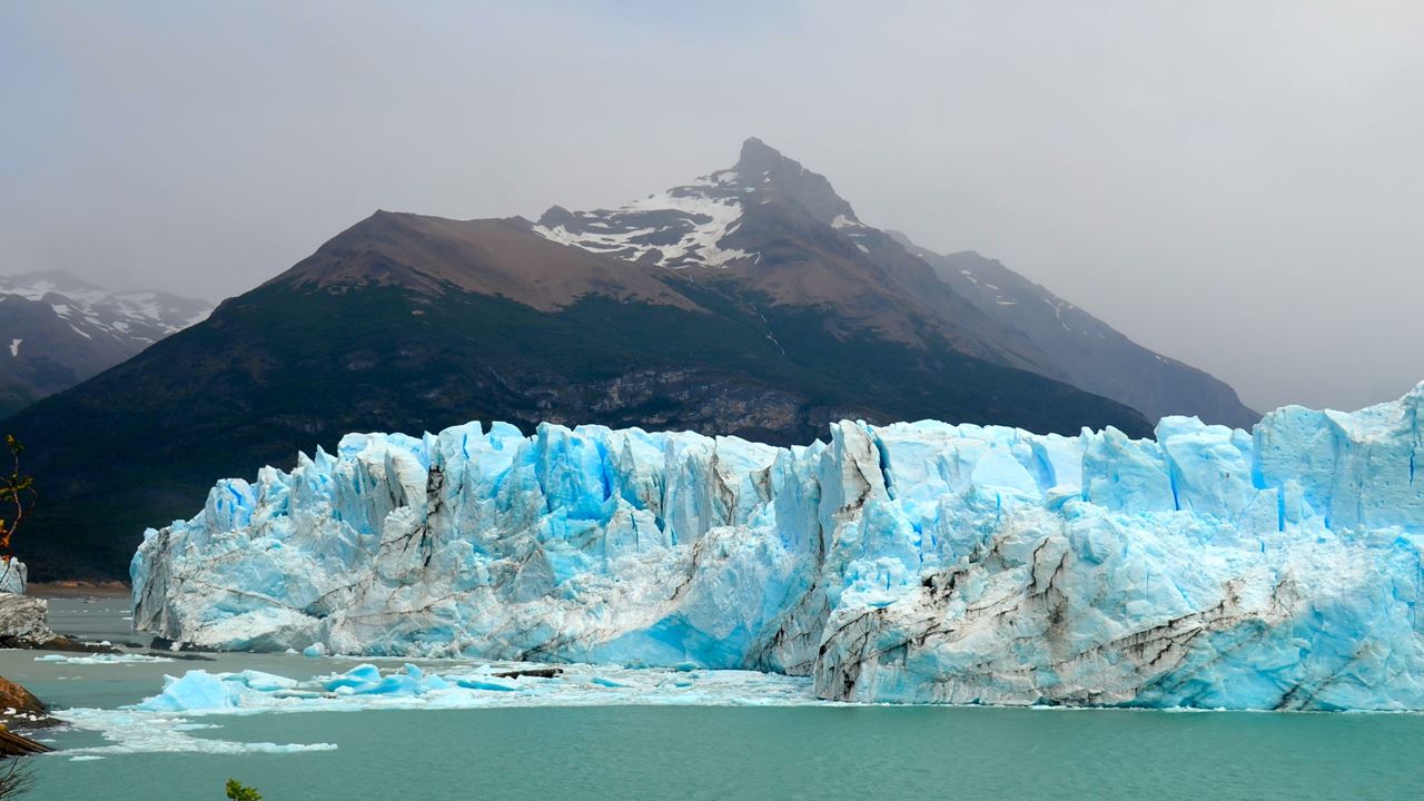 Kayak Experience In Perito Moreno (5)
