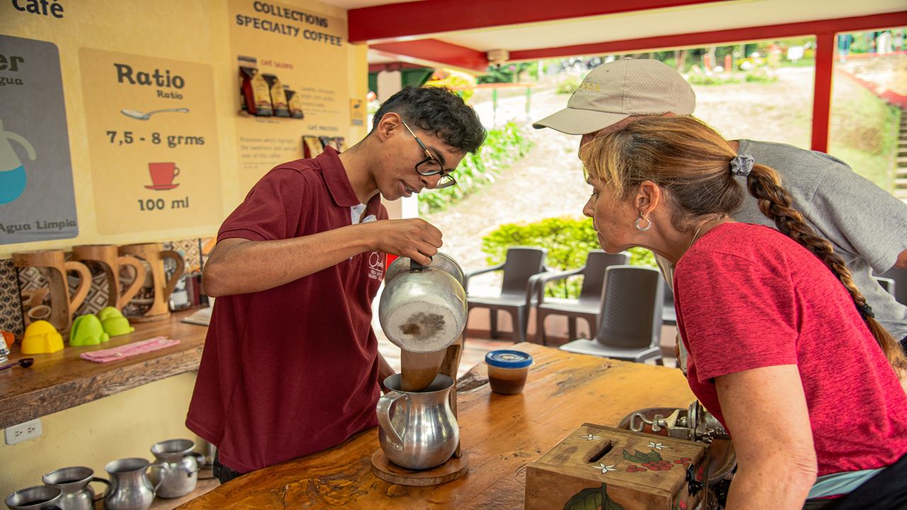 Finca El Ocaso: Coffee Tour With Jeep Willys, Harvesting And Coffee Tasting
 foto 11