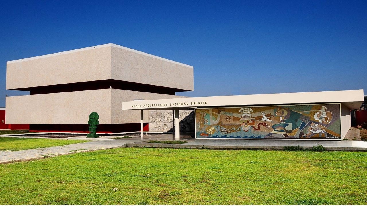 Huaca Rajada, Museu Brüning E Museu Das Tumbas Reais De Sipán foto 6