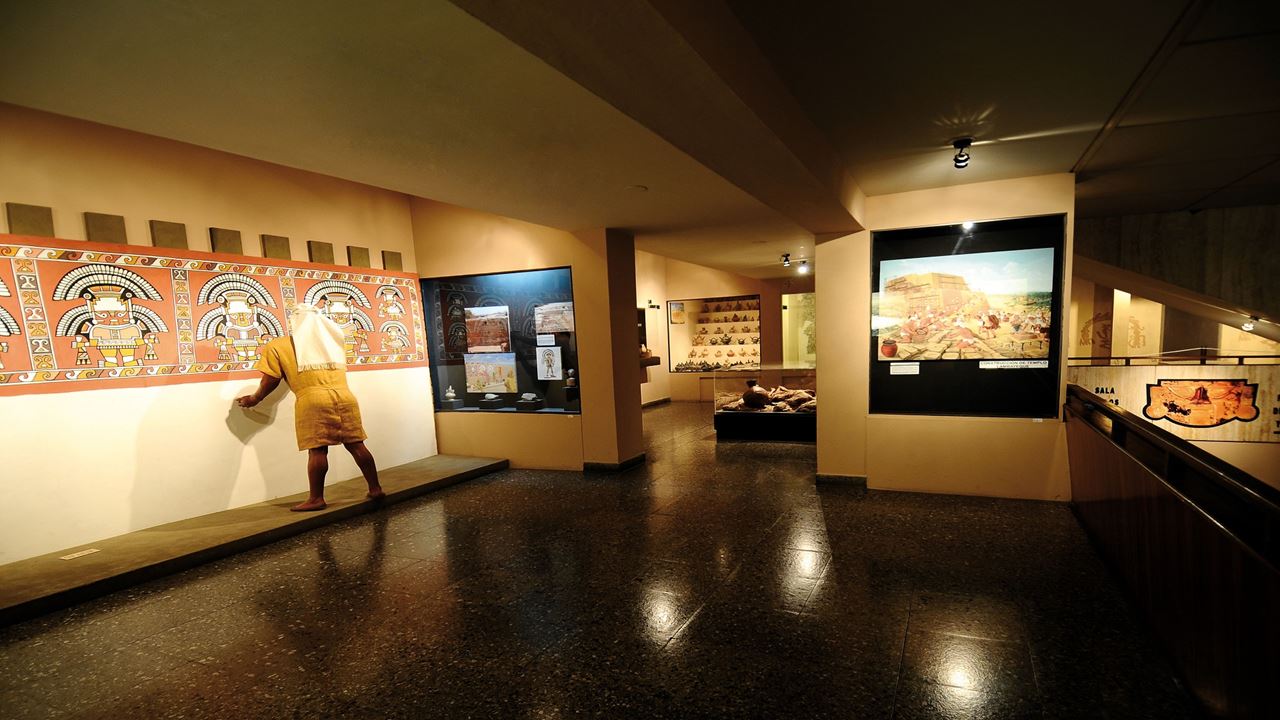 Huaca Rajada, Museu Brüning E Museu Das Tumbas Reais De Sipán foto 7