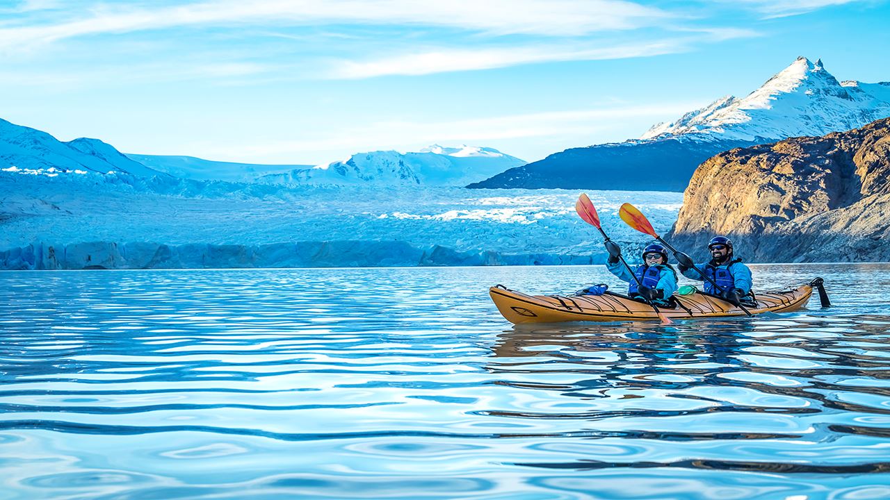 Ice Kayak Grey Glacier (2)