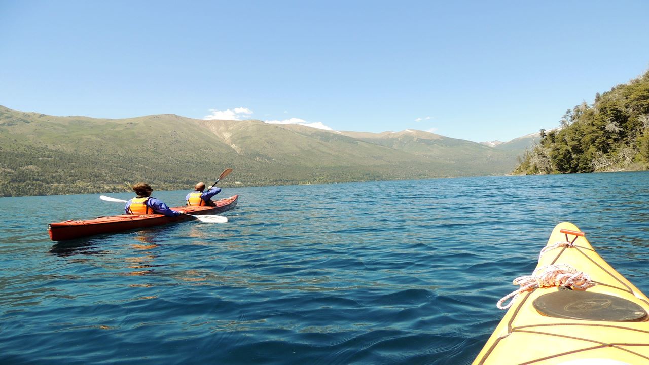 Kayak En Lago Mascardi - Dia Entero (1)