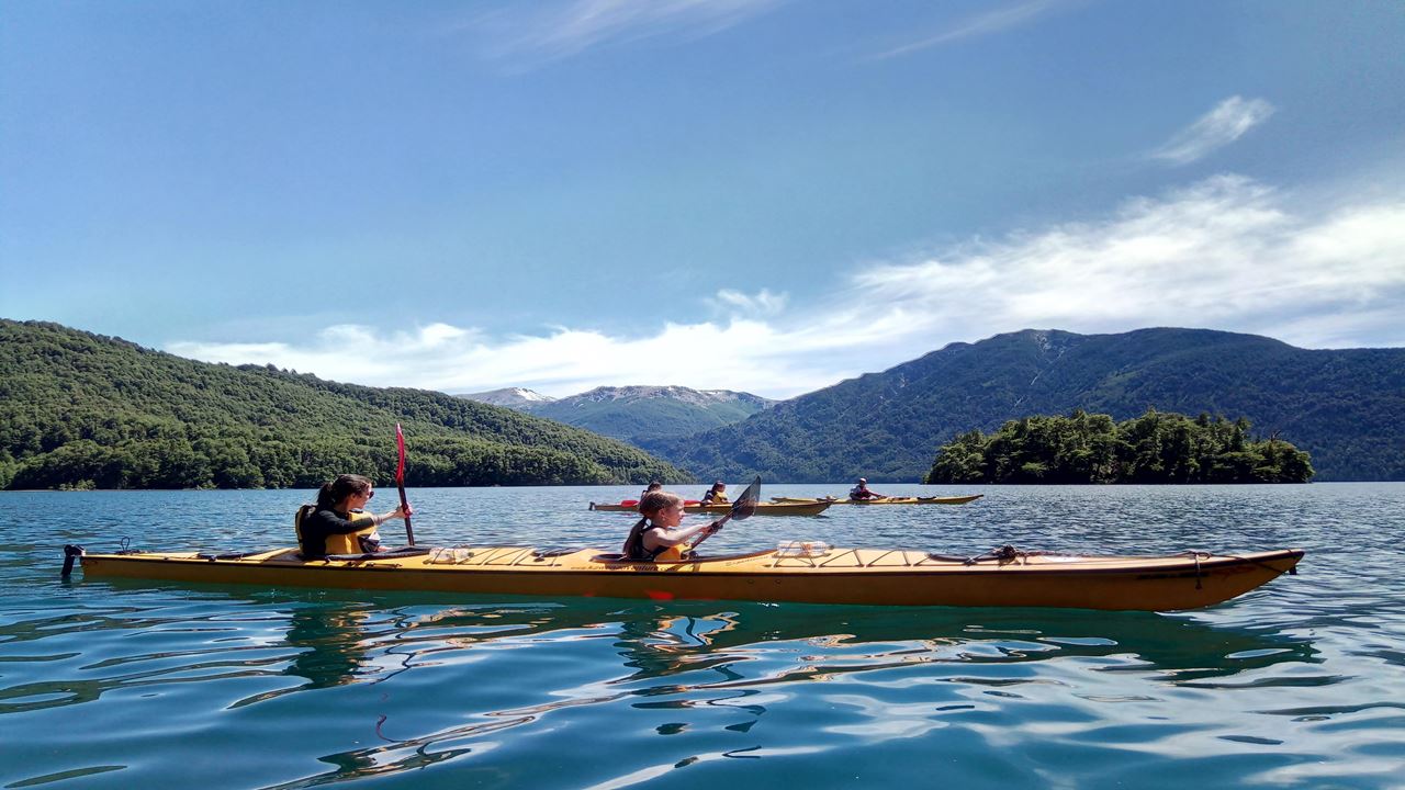 Kayaking And Trekking On Lake Mascardi In Private (3)