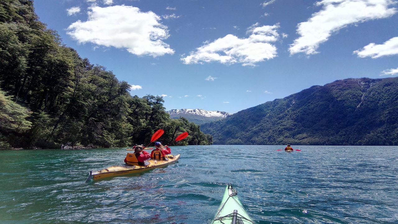 Kayaking And Trekking On Lake Mascardi In Private (1)