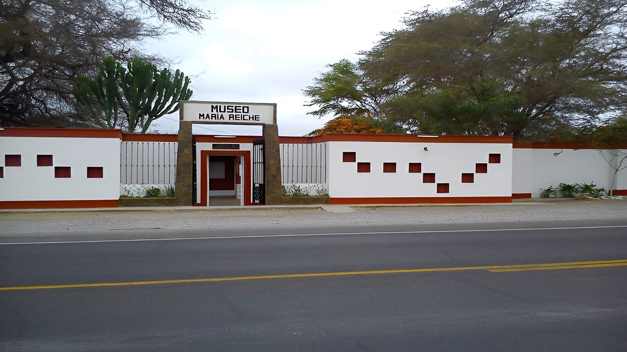 Mirante Das Linhas De Nazca E Museu Maria Reiche foto 4