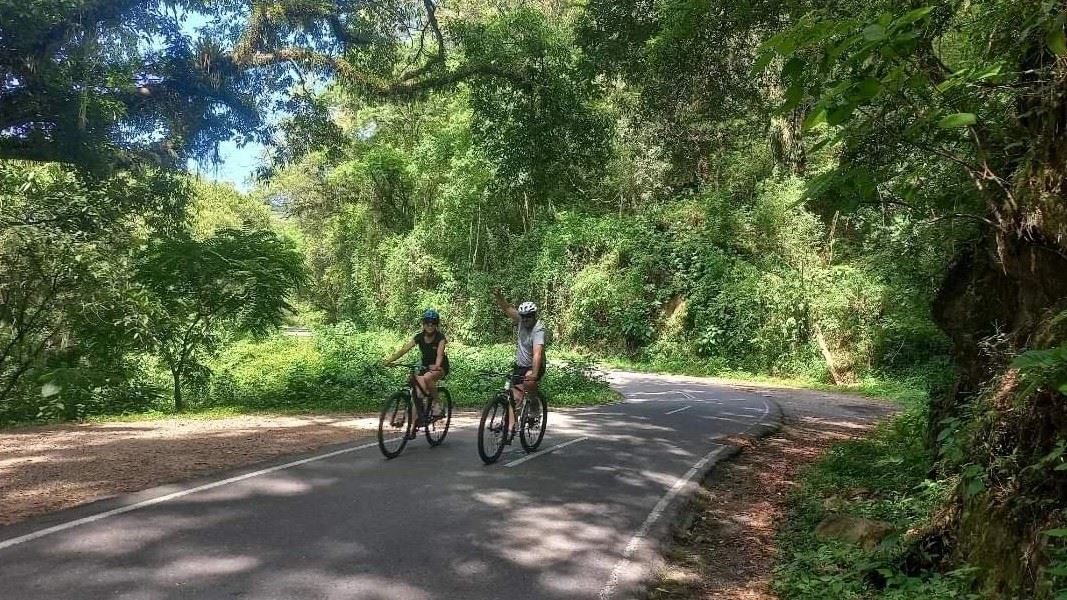 Mountain Biking In The Jungle - Yungas Circuit (2)