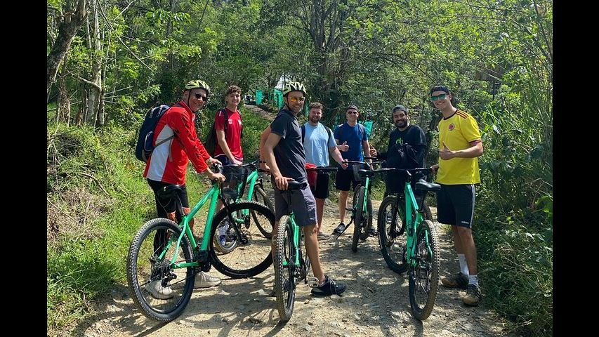 Passeio De Bicicleta De Montanha foto 1