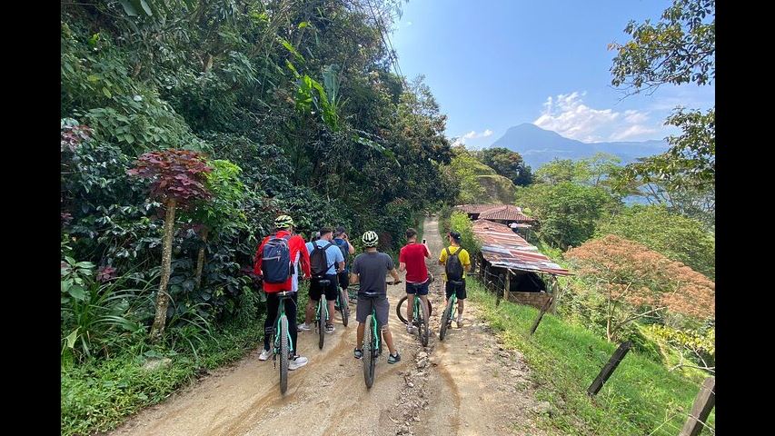 Passeio De Bicicleta De Montanha foto 8
