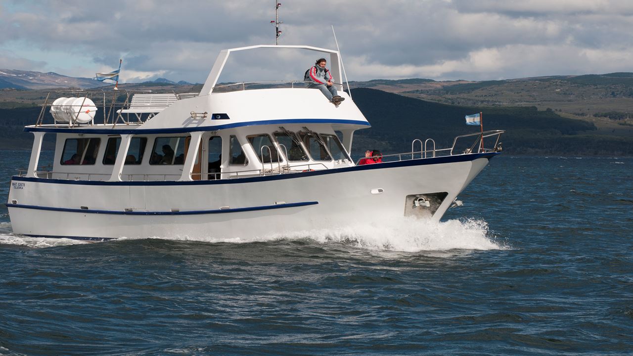 Navegacion En Yate Por El Canal Beagle (7)
