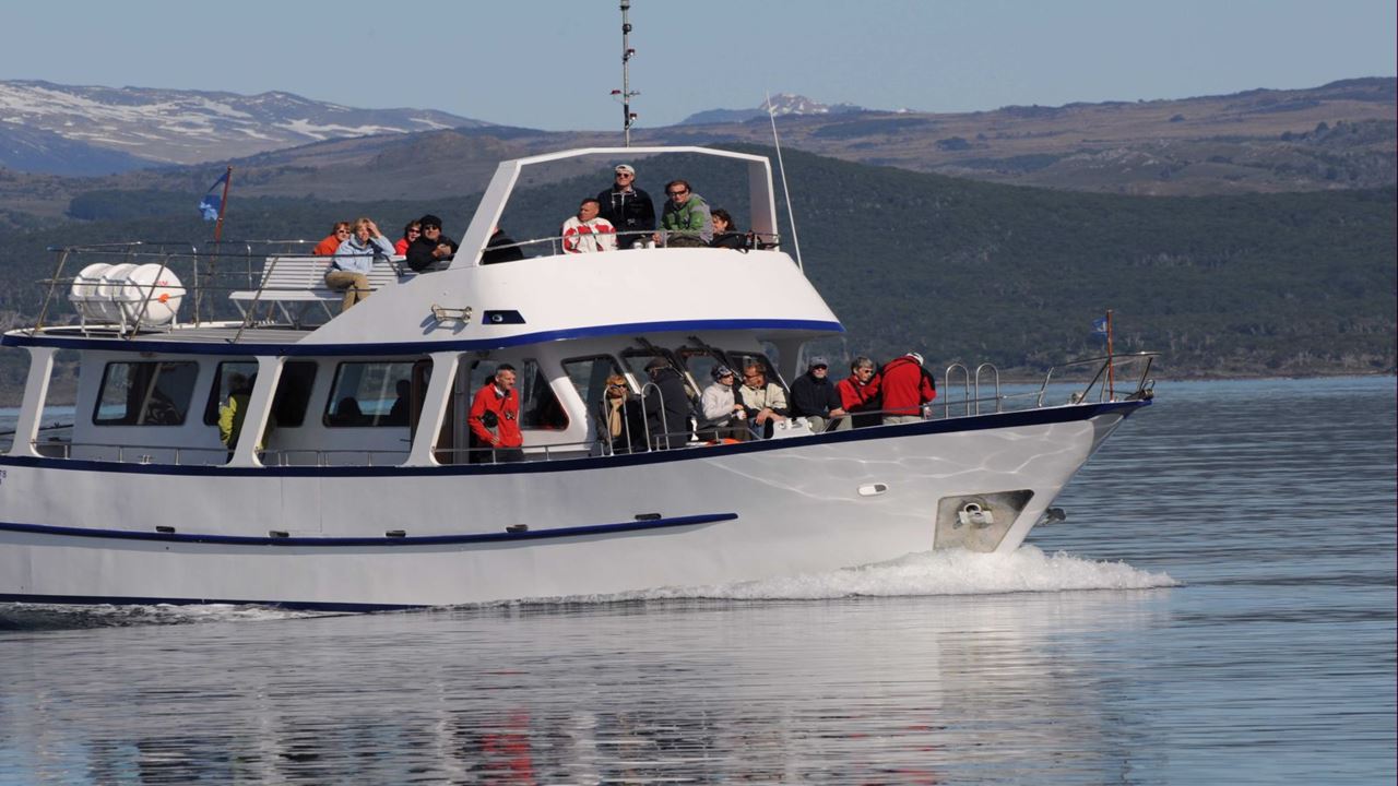Navegacion En Yate Por El Canal Beagle (2)