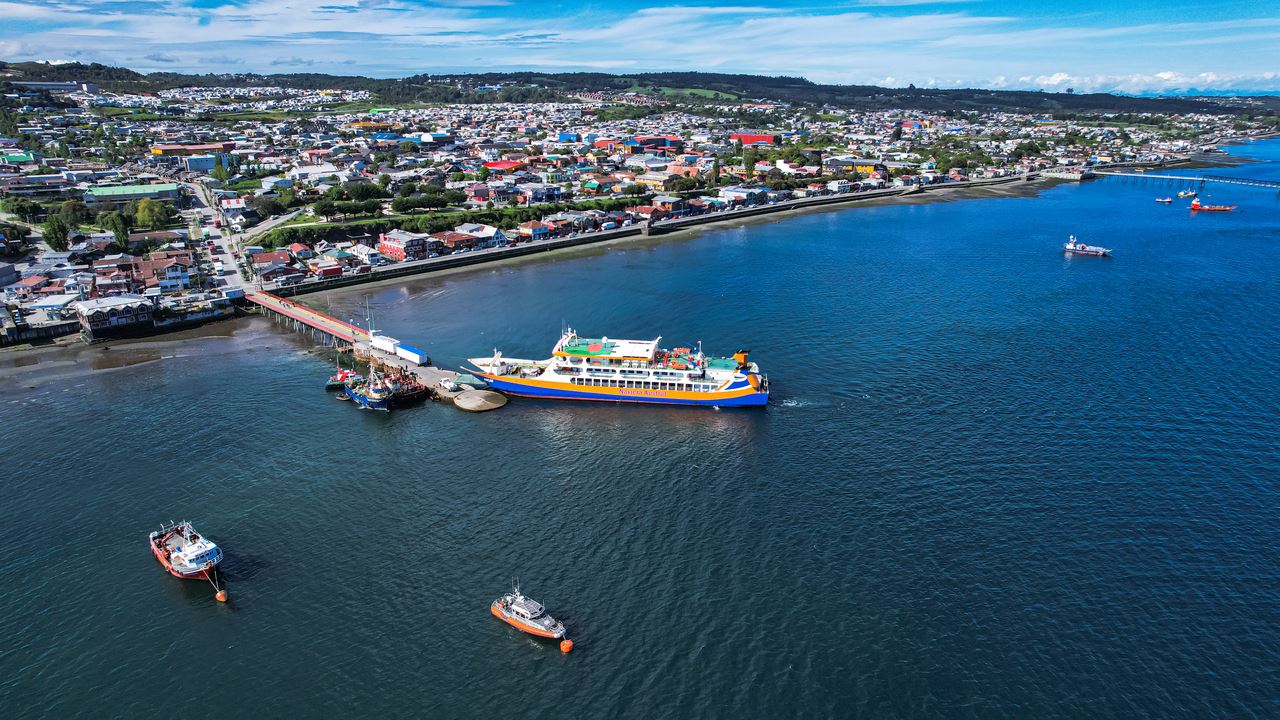 Scenic Navigation Puerto Montt – Chaitén foto 6