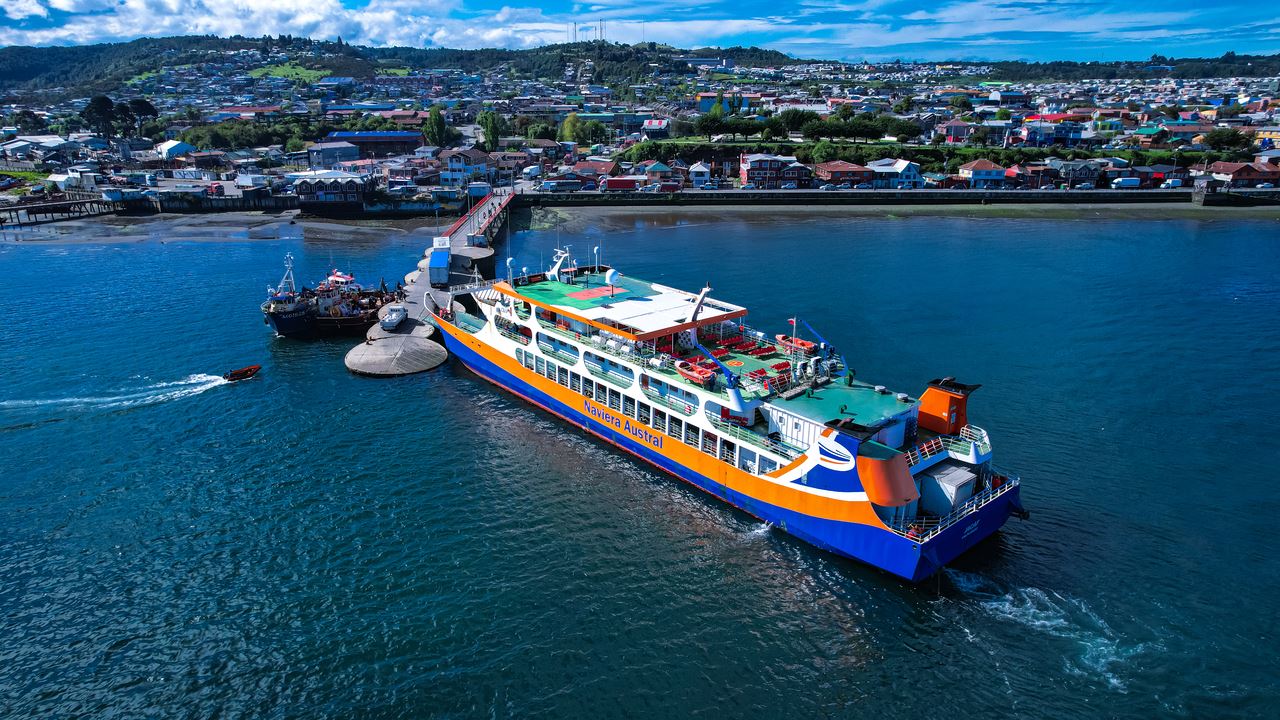 Scenic Navigation Puerto Montt – Chaitén foto 5