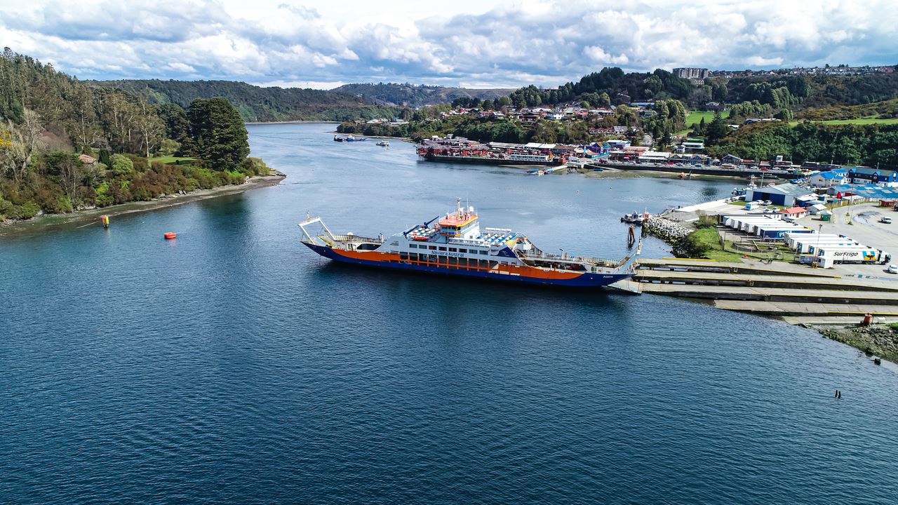 Scenic Navigation Puerto Montt – Chaitén foto 4