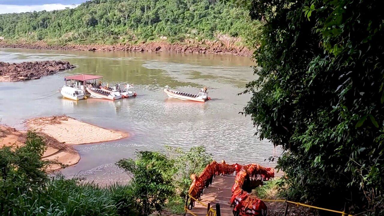 Navigation On The Iguazu River (9)