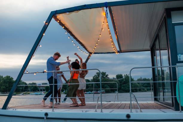 Noite Branca Em Um Catamarã foto 3