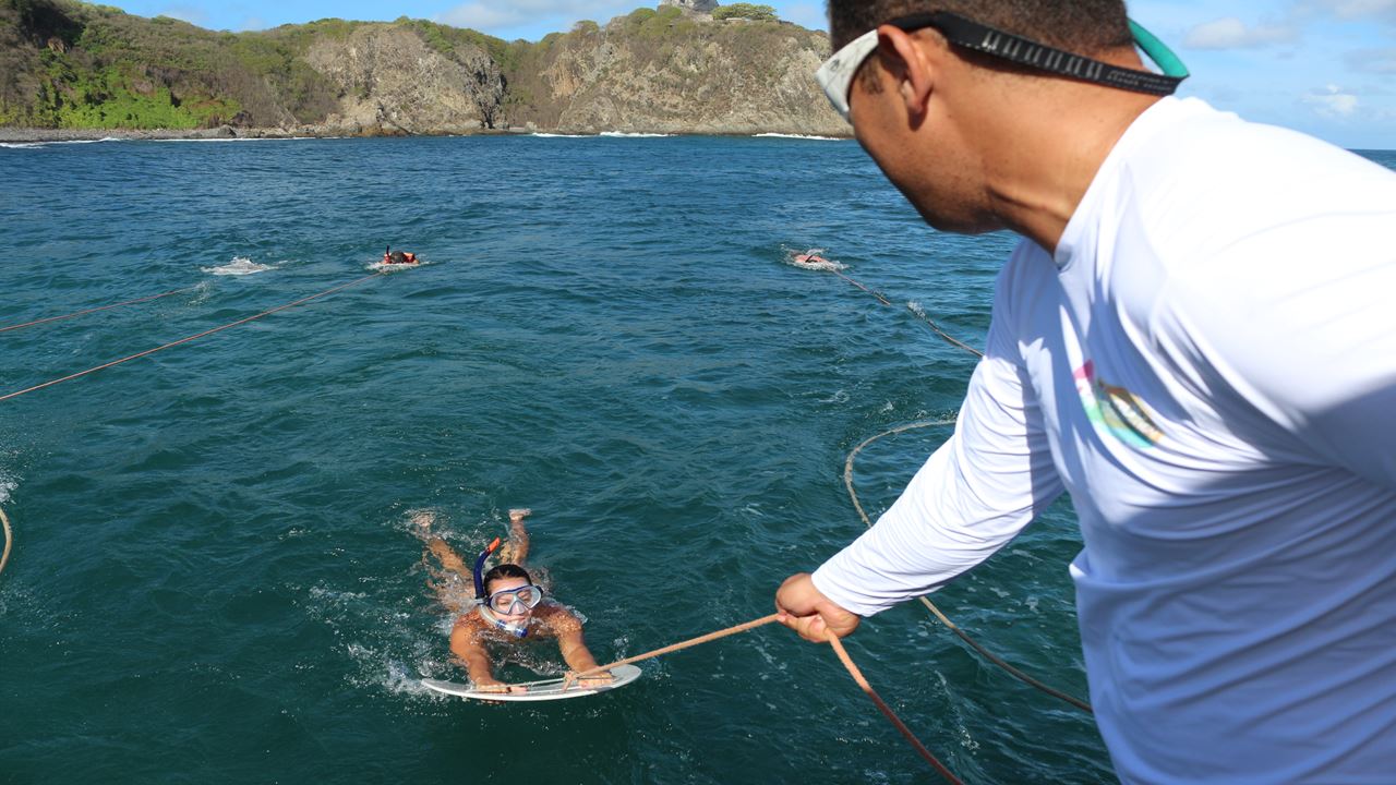 Paseo En Barco Al Atardecer foto 10