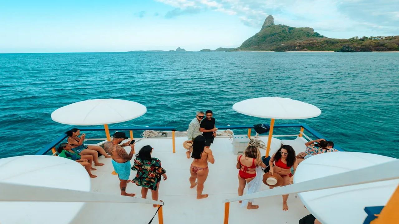 Paseo En Barco Al Atardecer foto 8