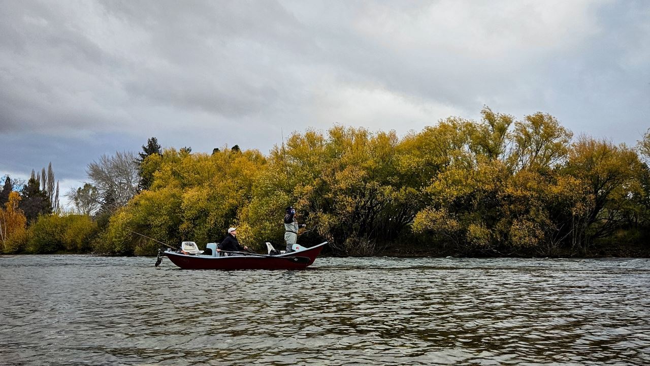 Pesca Com Mosca No Rio Limay (7)