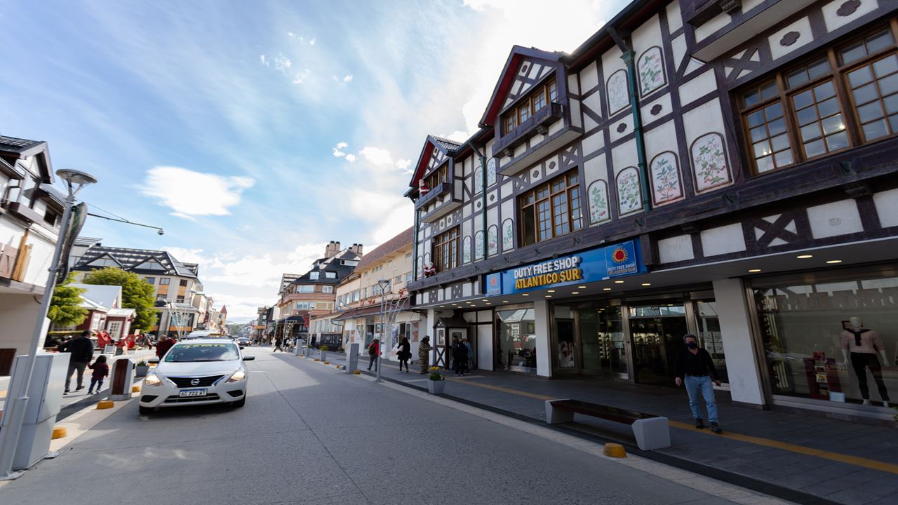 Recorrido Por La Ciudad En Privado (2)