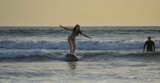 Surf En Puerto Lopez foto 2