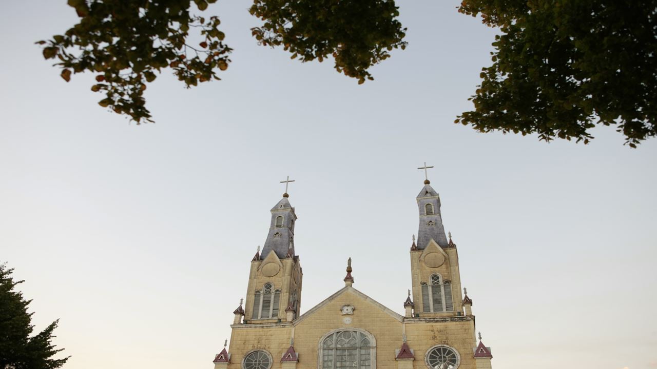 Tesouros De Chiloé: Castro E Dalcahue “igrejas E Estaleiros” foto 6