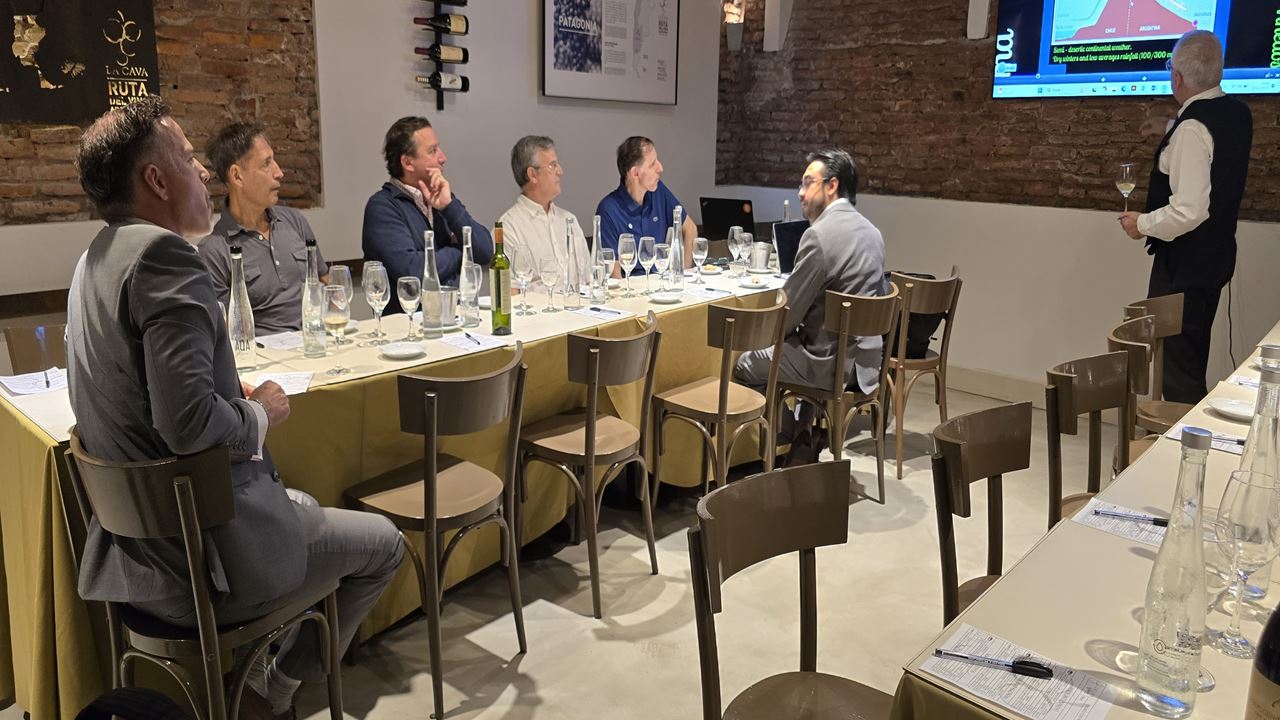 Cata De Vinos foto 8