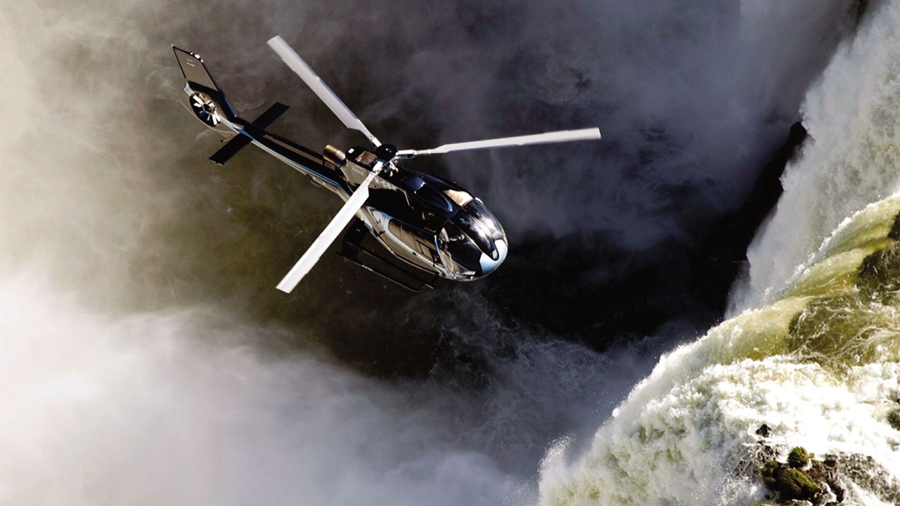 Helicopter Flight Over Iguaçu Falls foto 2