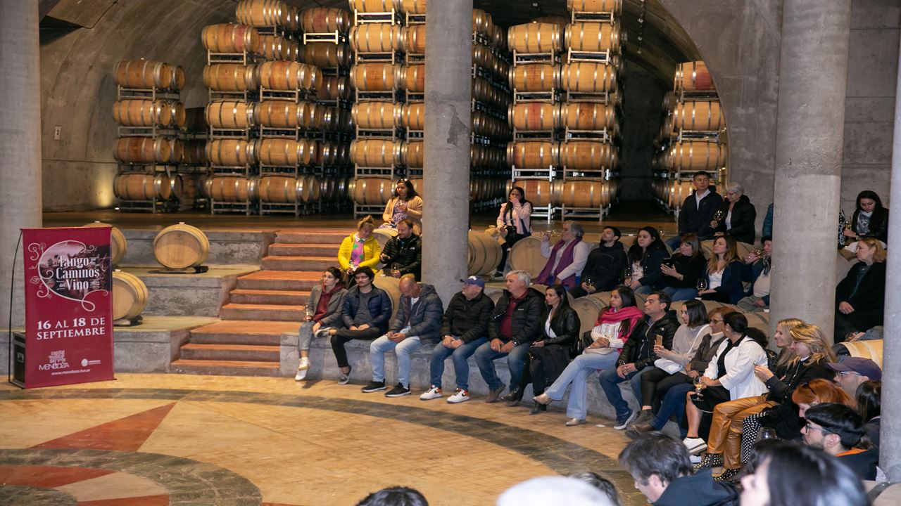 Wine Tasting At Bodega Salentein foto 11