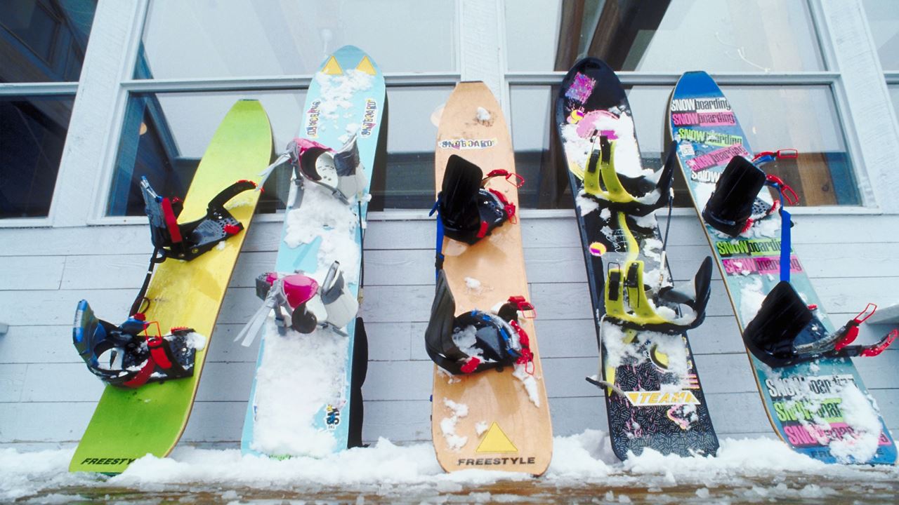 Snowboard Equipment Rental foto 2