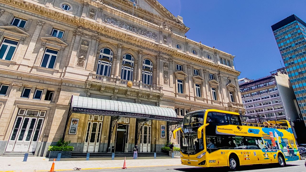 Passeio De Ônibus Turístico foto 2
